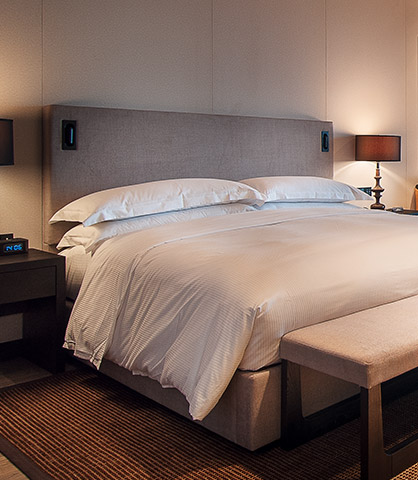 Hotel bedding